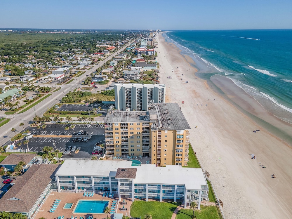Ponce de Leon Towers 503