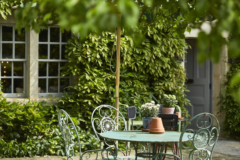 Melksham Vacations - The Pear Tree Inn - Property Image 23