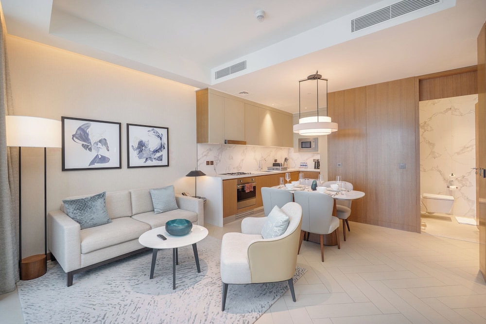 Address Residences Dubai Opera - Burj Khalifa City Views 2 & 3-Bedroom Apartment 1 minute walk to Burj Khalifa, Dubai Mall, Dubai Fountain by Heaven Crest