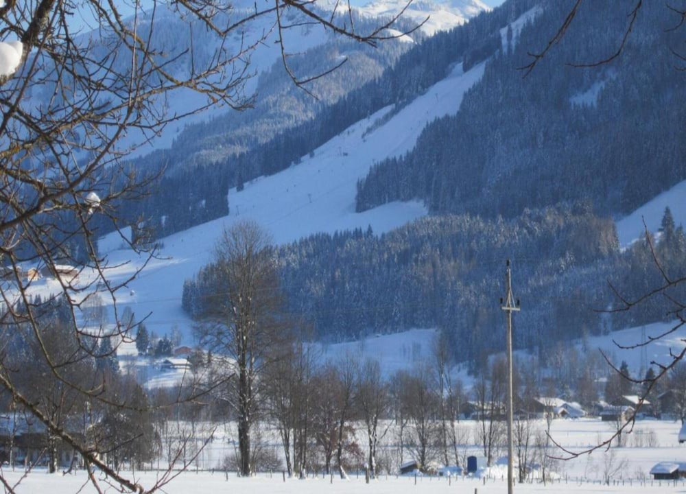 Saalfelden Apartment Balcony Mountainview