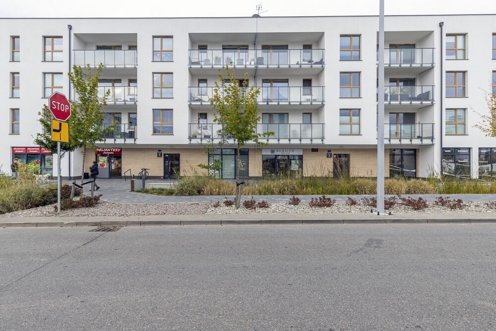 Paderewskiego Cosy Apartment by Renters view 5