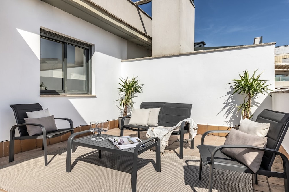 Brezza - 1 Bedroom and Terrace in Goya