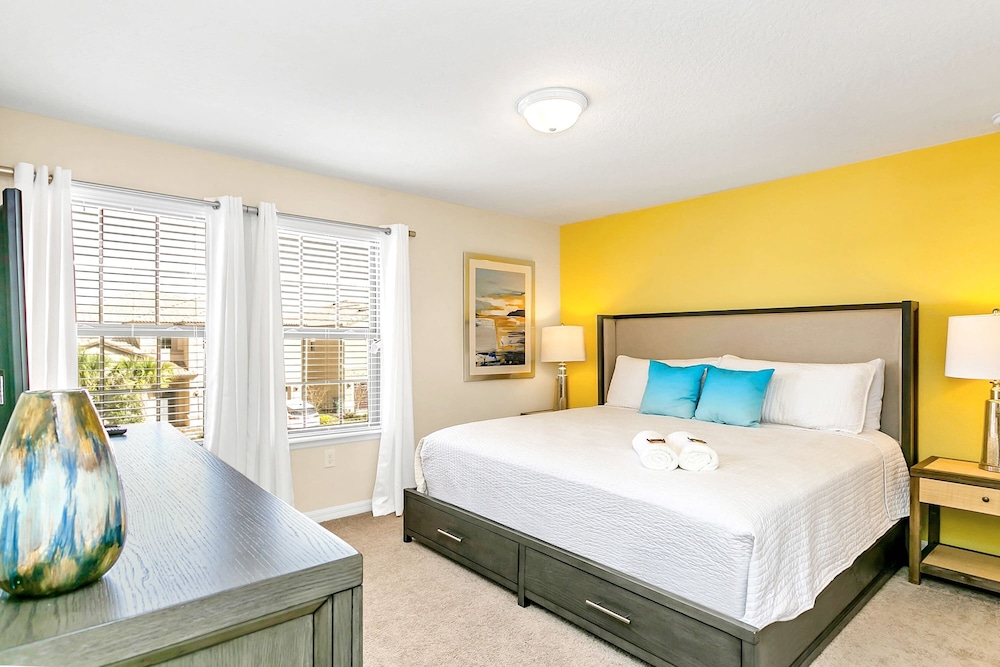 Windsor at Westside Resort Home w/ Pool & Hot Tub