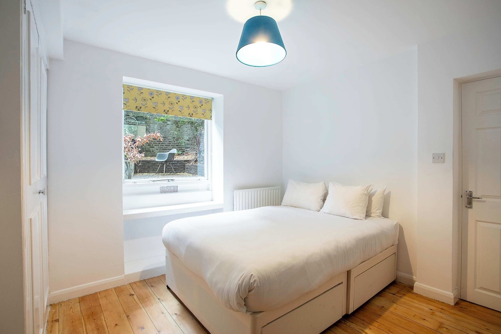 Quaint Fulham Retreat: Cozy 1-bedroom Pied-à-terre