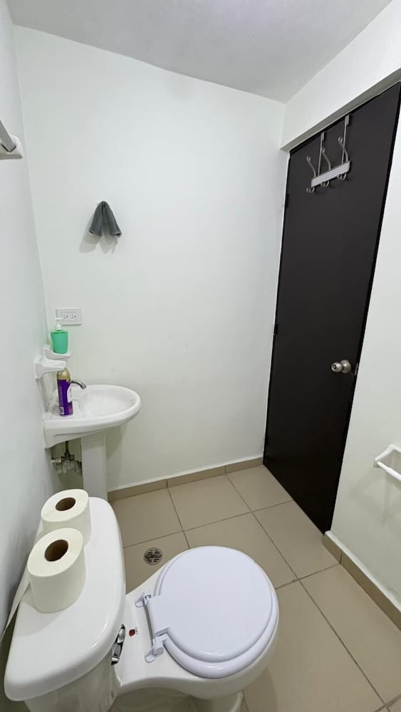 Casa 3 recámaras cerca del aeropuerto