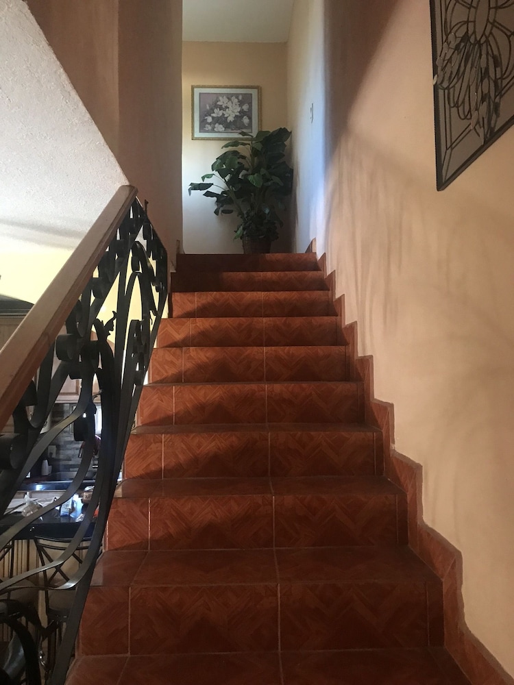 Ensenada Vacations - Monica's Private Vacation Home - Property Image 7