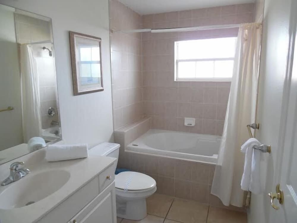 Ov4069 - Vista Park - 5 Bed 4 Baths Villa - Image 3