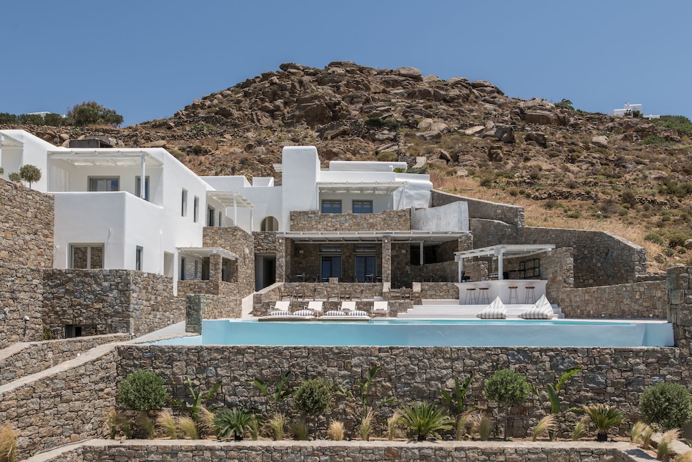 Hotel Arocaria - Image 1