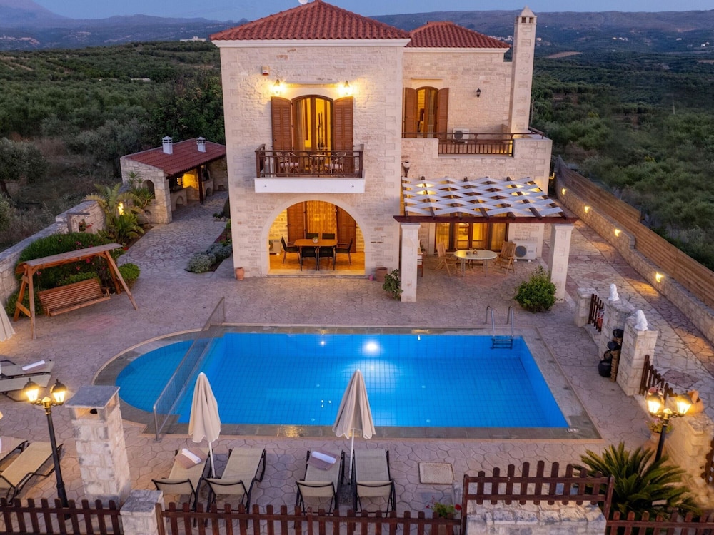 Holiday Home in Arkadi With Private Pool