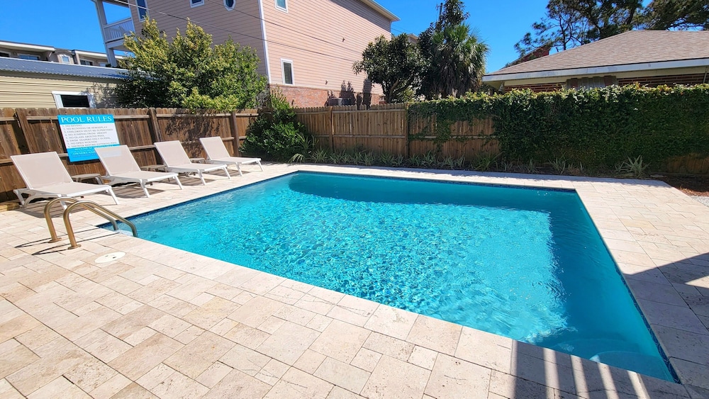 The Island Star by Tybee Vacation Rentals