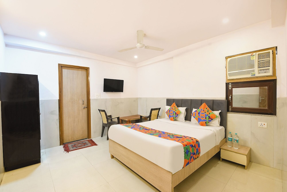 Fabhotel Lime Tree I