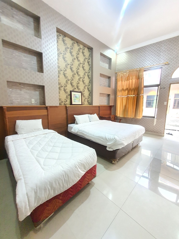 Hotel Bintang view 3