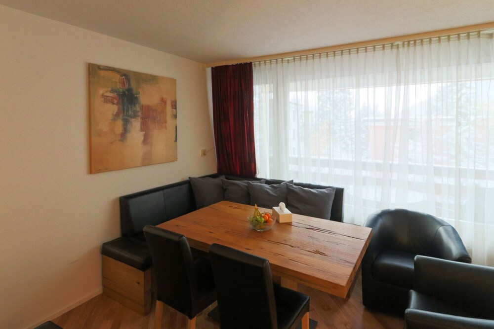 Apartments Cresta