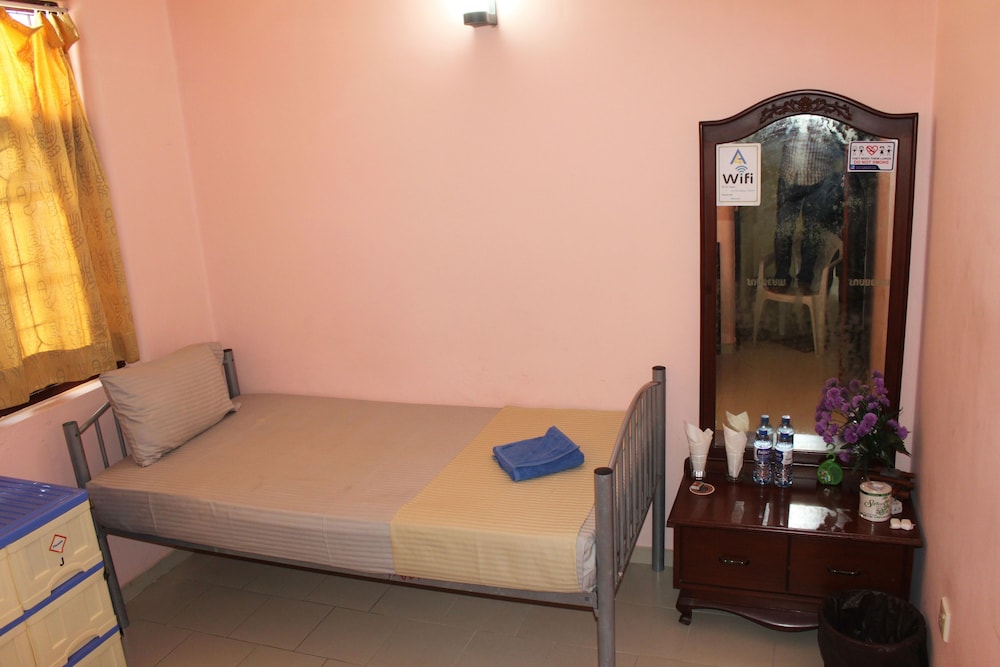 A4 Residence Colombo Airport - Hostel