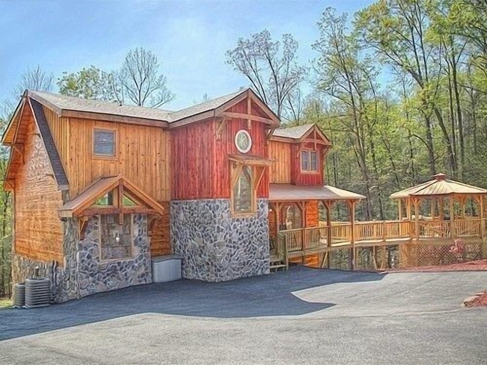 Majestic Springs Lodge 3 Bedroom Cabin by RedAwning