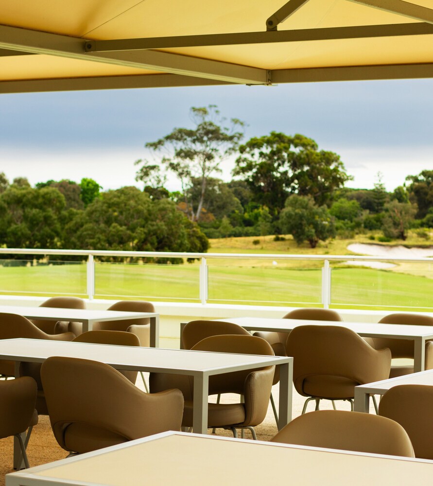 The Victoria Golf Club