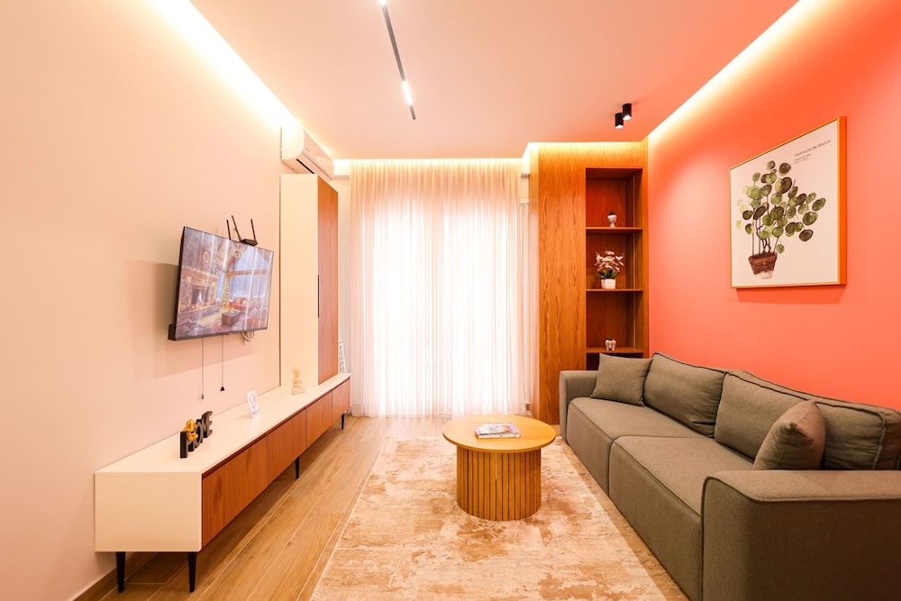 Grandstay Urban Two in Durr s