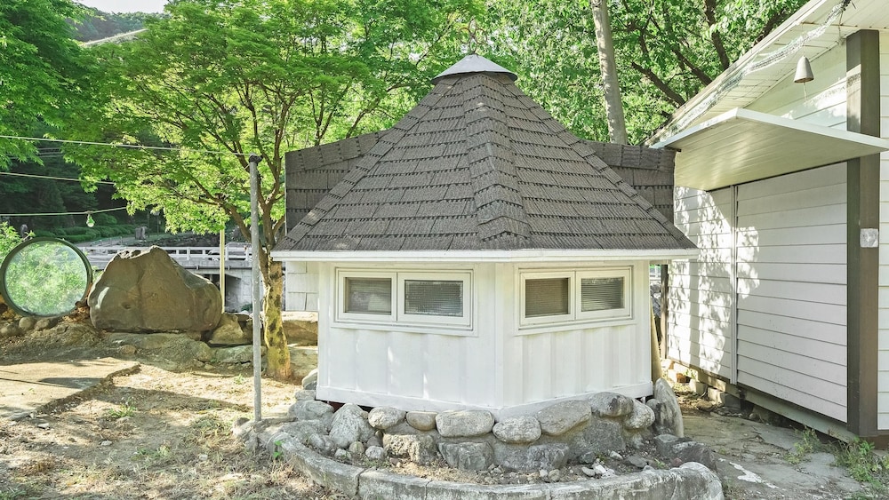 Yeongwol Wood Valley Pension view 5