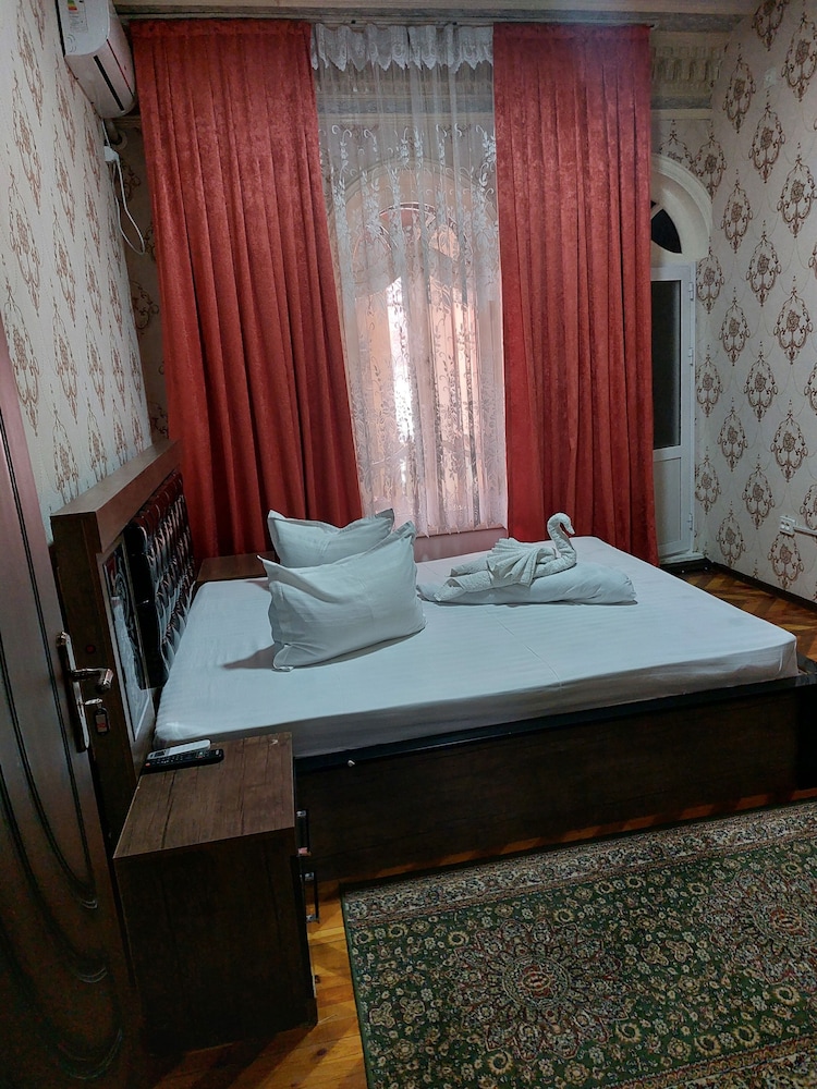 Mir Hostel view 3