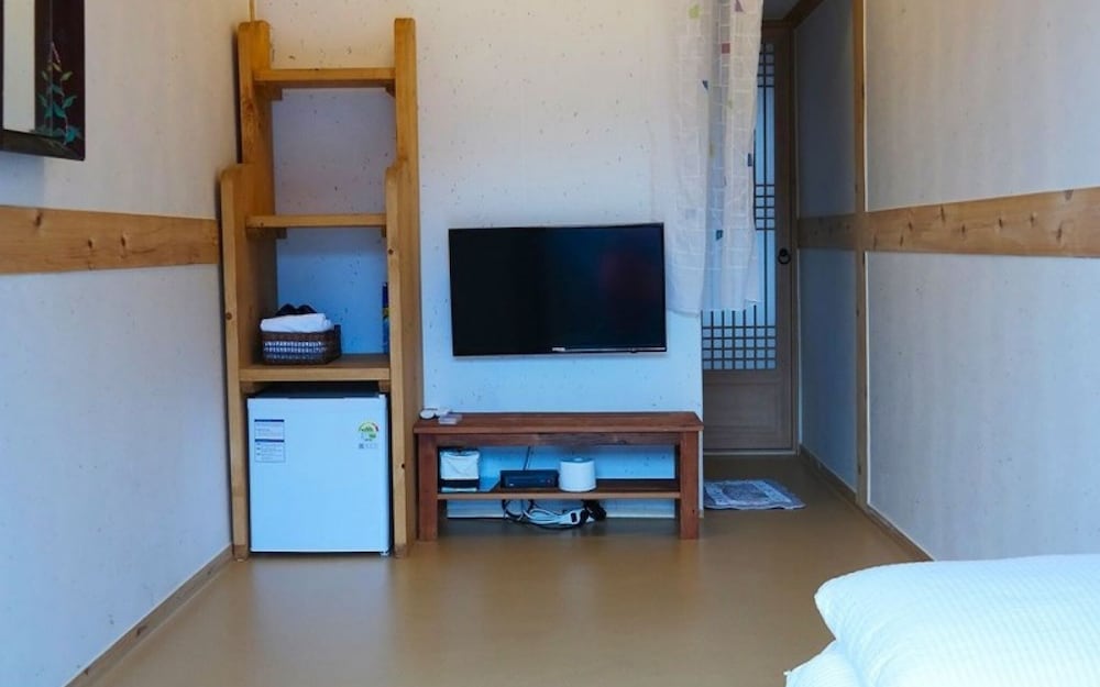 Photo 24