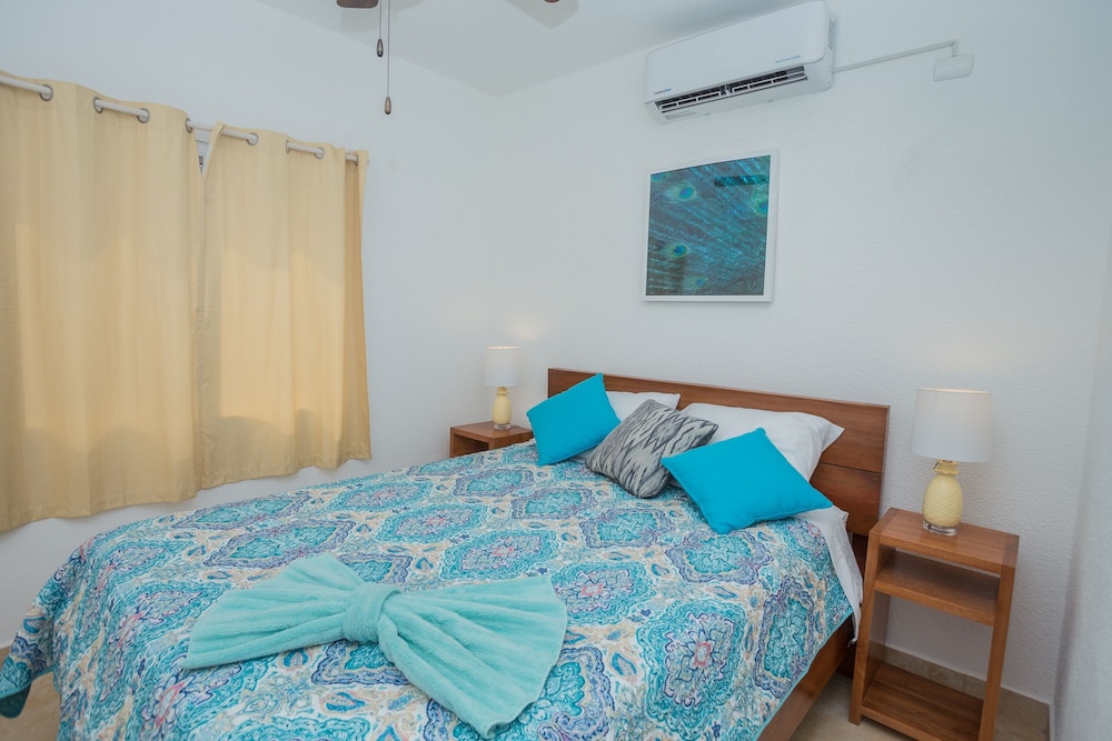 Bella Caribbean 2 Bedroom Condo by RedAwning view 3