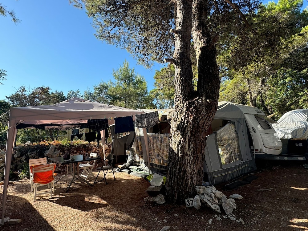 Room-caravan Near the sea 4