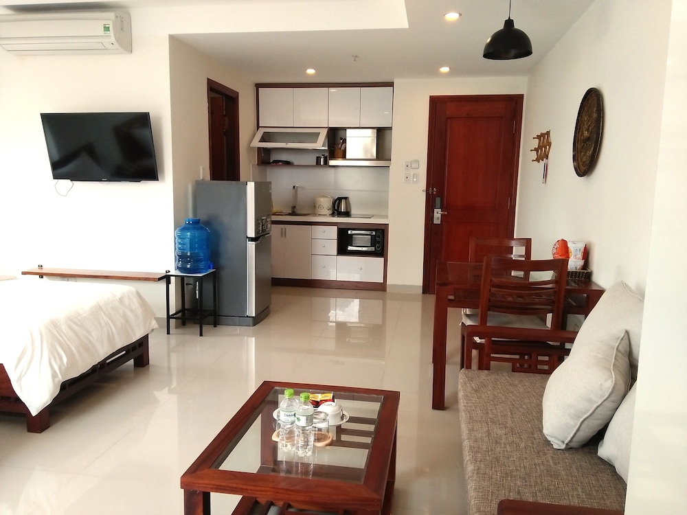 Salamander Hotel and Apartment