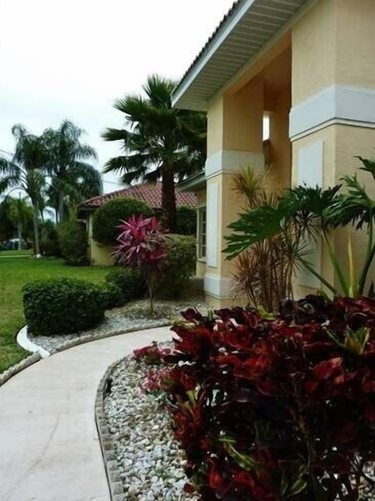 Villa Aruana