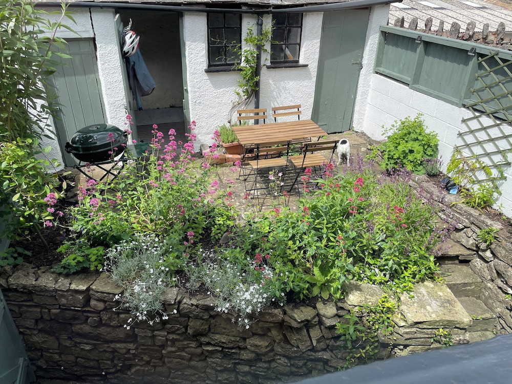 Fettlers Cottage, 51 High Street