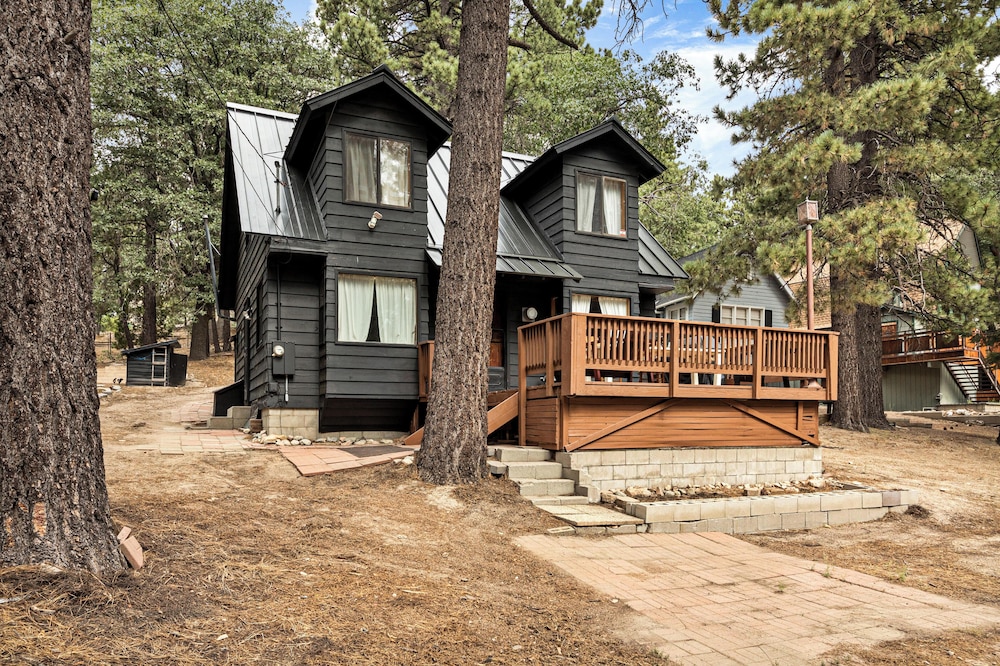 Pineland Getaway Serene Escape