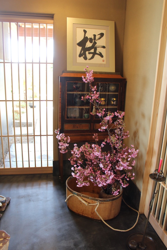 MIYAJIMA BEXTUTEI HATAGOSAKURA