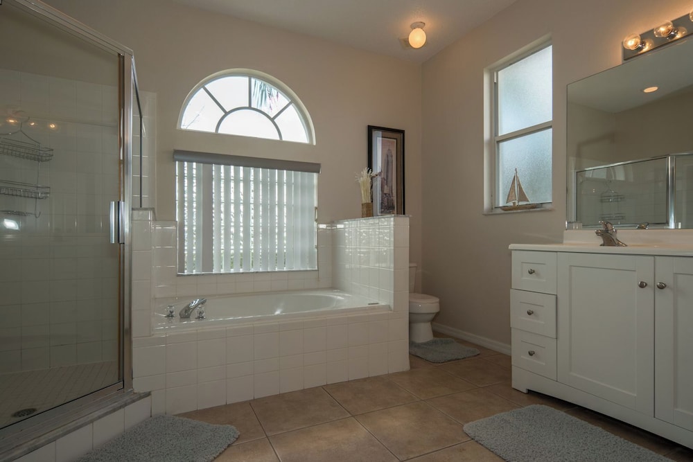 WR1057DL 4 Bedroom Villa in Westridge 4 Home