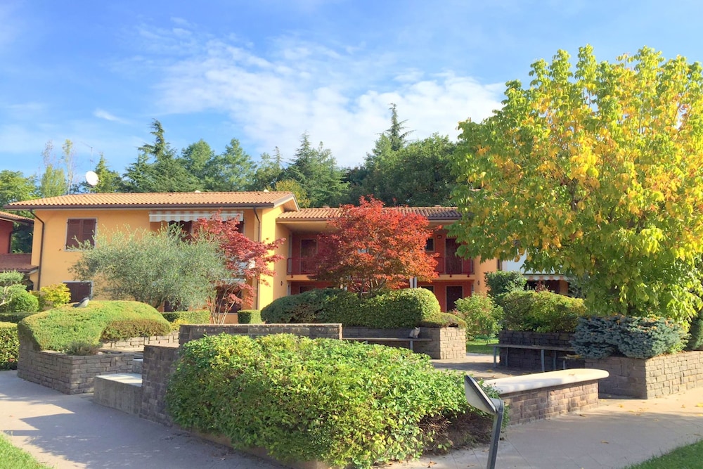 Holiday Home Lazise Near Lake Garda & Pool