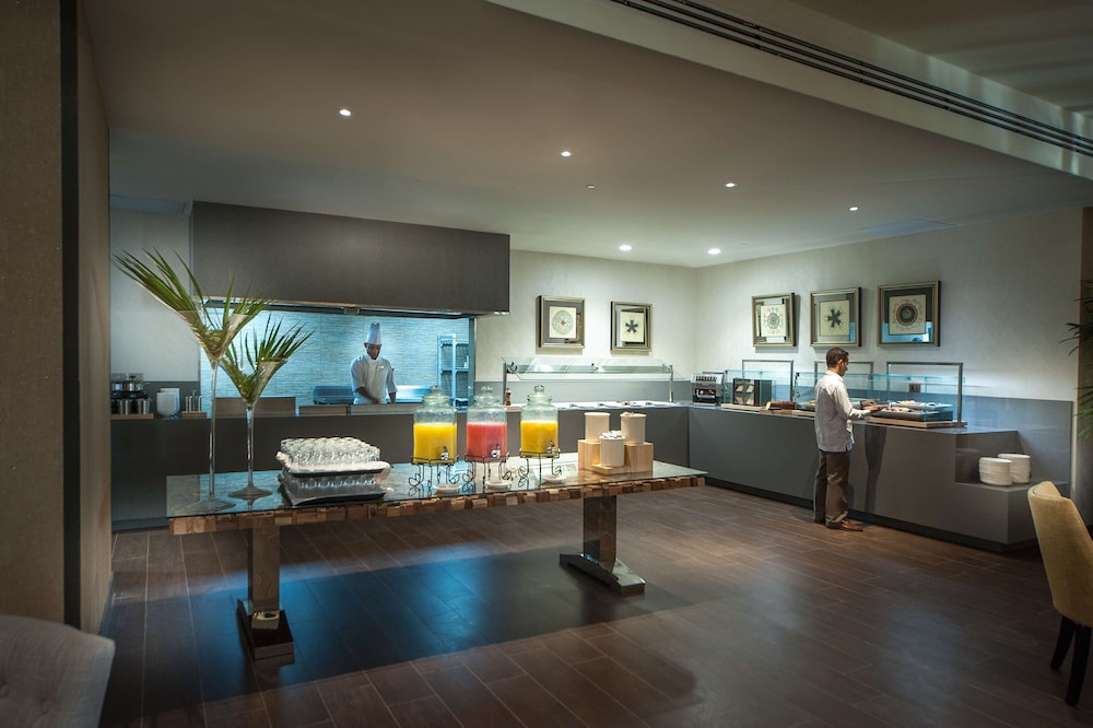 Embassy Suites by Hilton Santo Domingo - Property Image 13