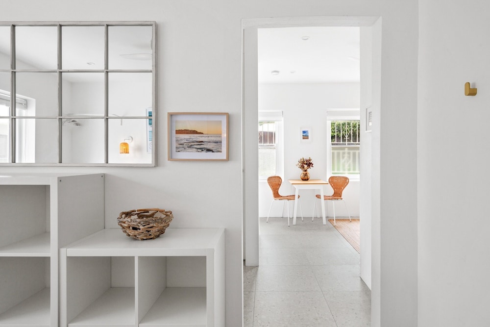Bright 1-bed Apartment in Coastal North Bondi