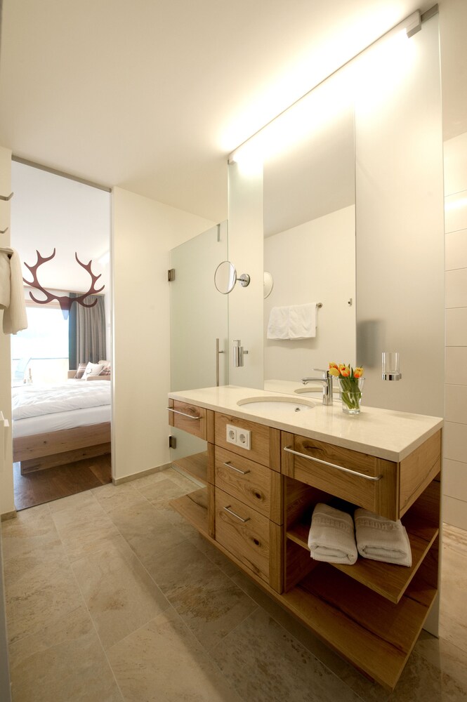 Hotel St. Hubertus Grossdorf e.U.