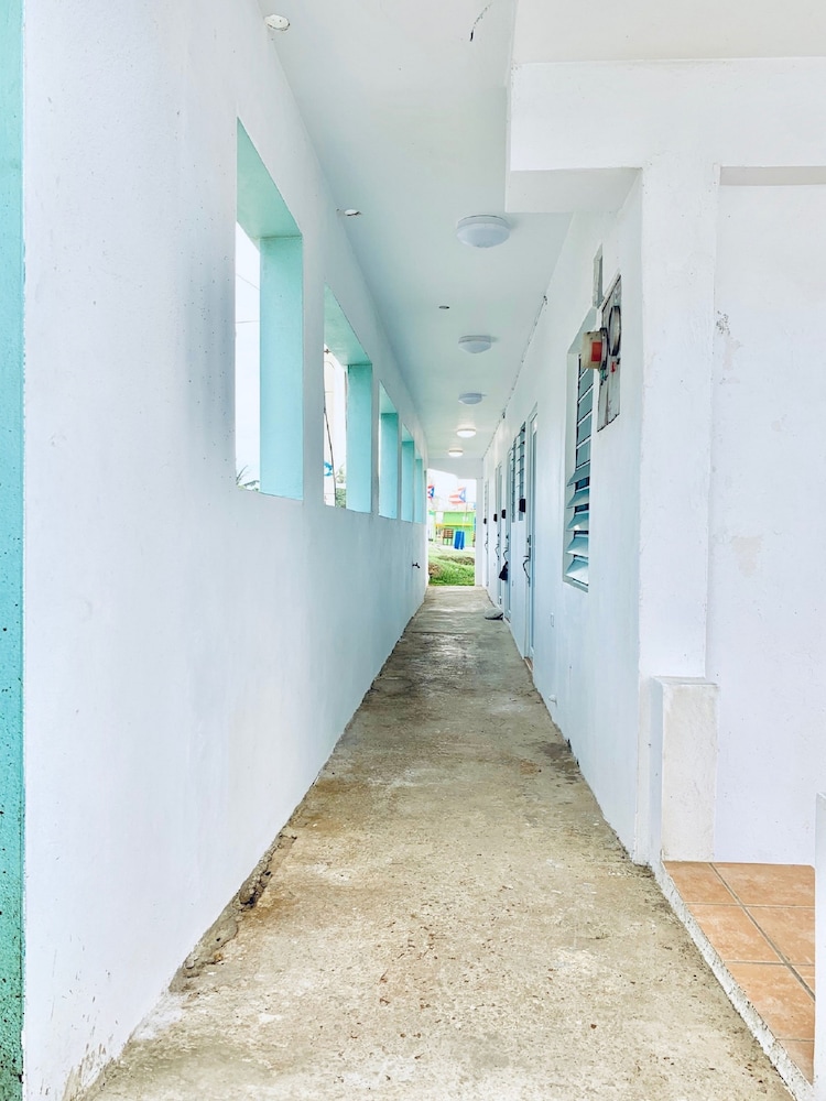 Discovery Inn Suites at 681 Ocean Drive