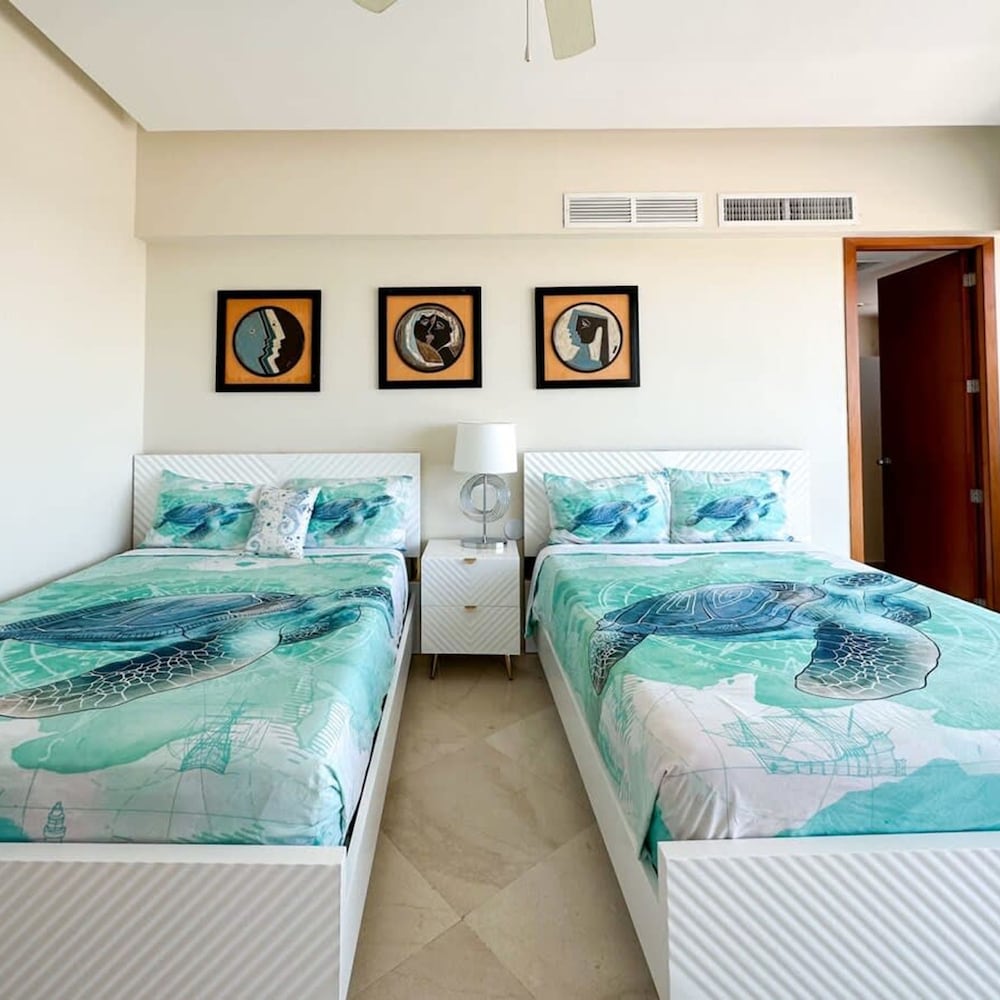 Serenity by the Sea Stunning Beachfront Condo