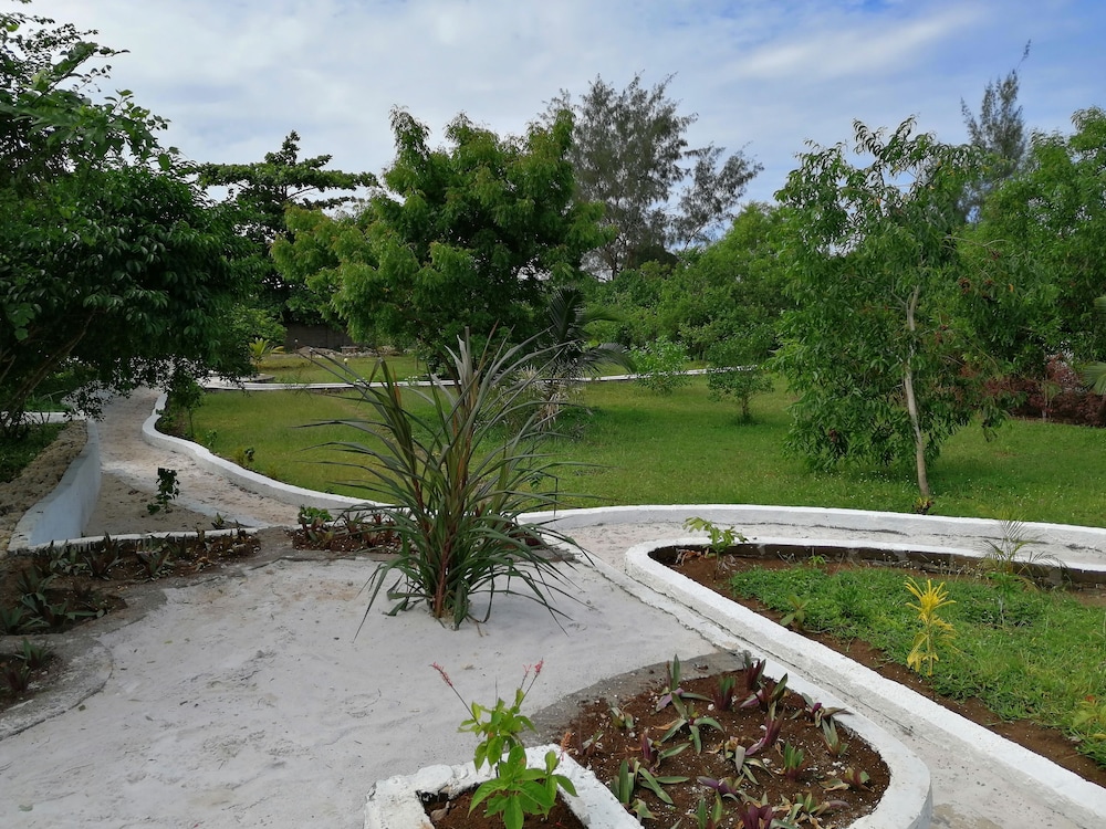 Pemba Paradise
