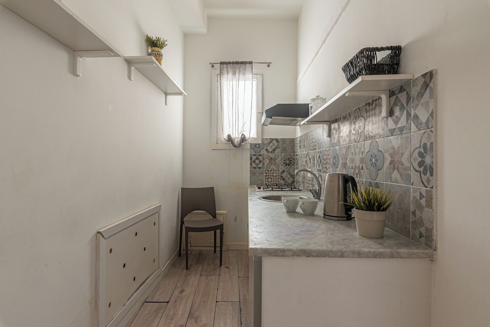 Real Umberto Apartments by WonderfuI Italy