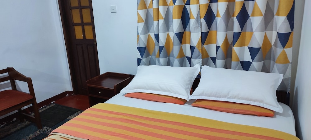 Andrews Hostel