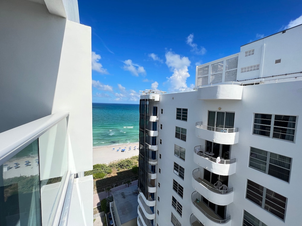 Pavilion Beach view 5