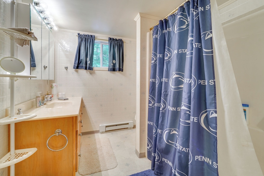 Cabin Comfort Near Psu! Fire Pit & On-site Trails