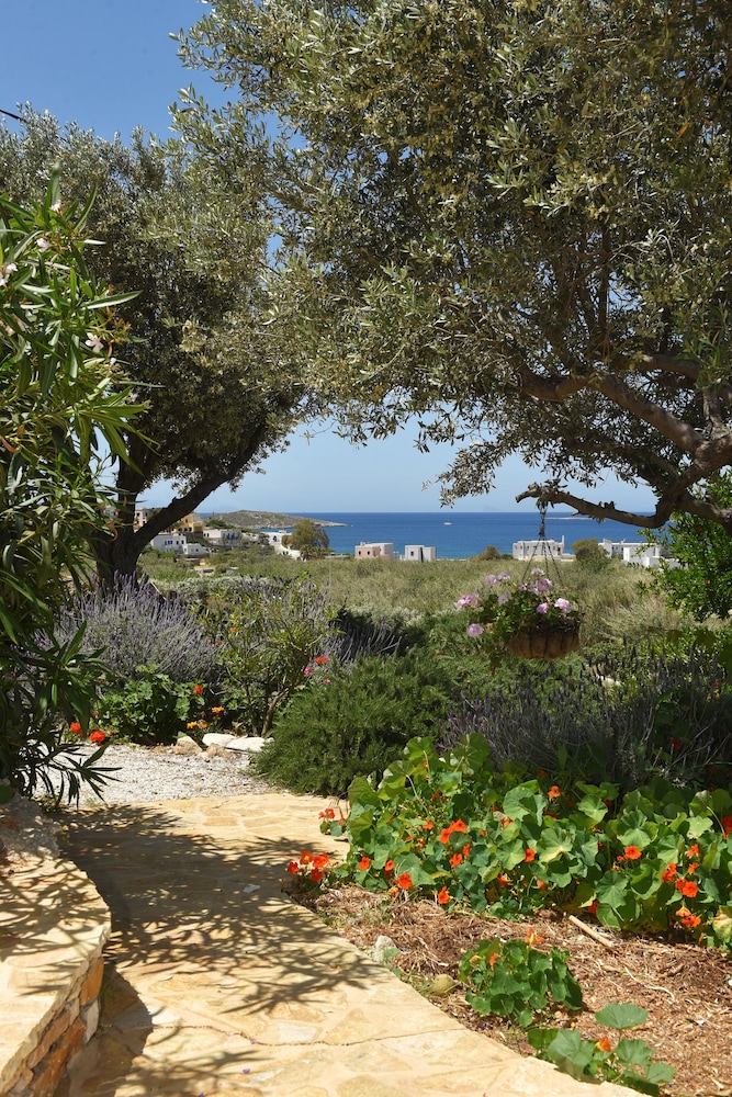 Good Life Greece Eco Villas