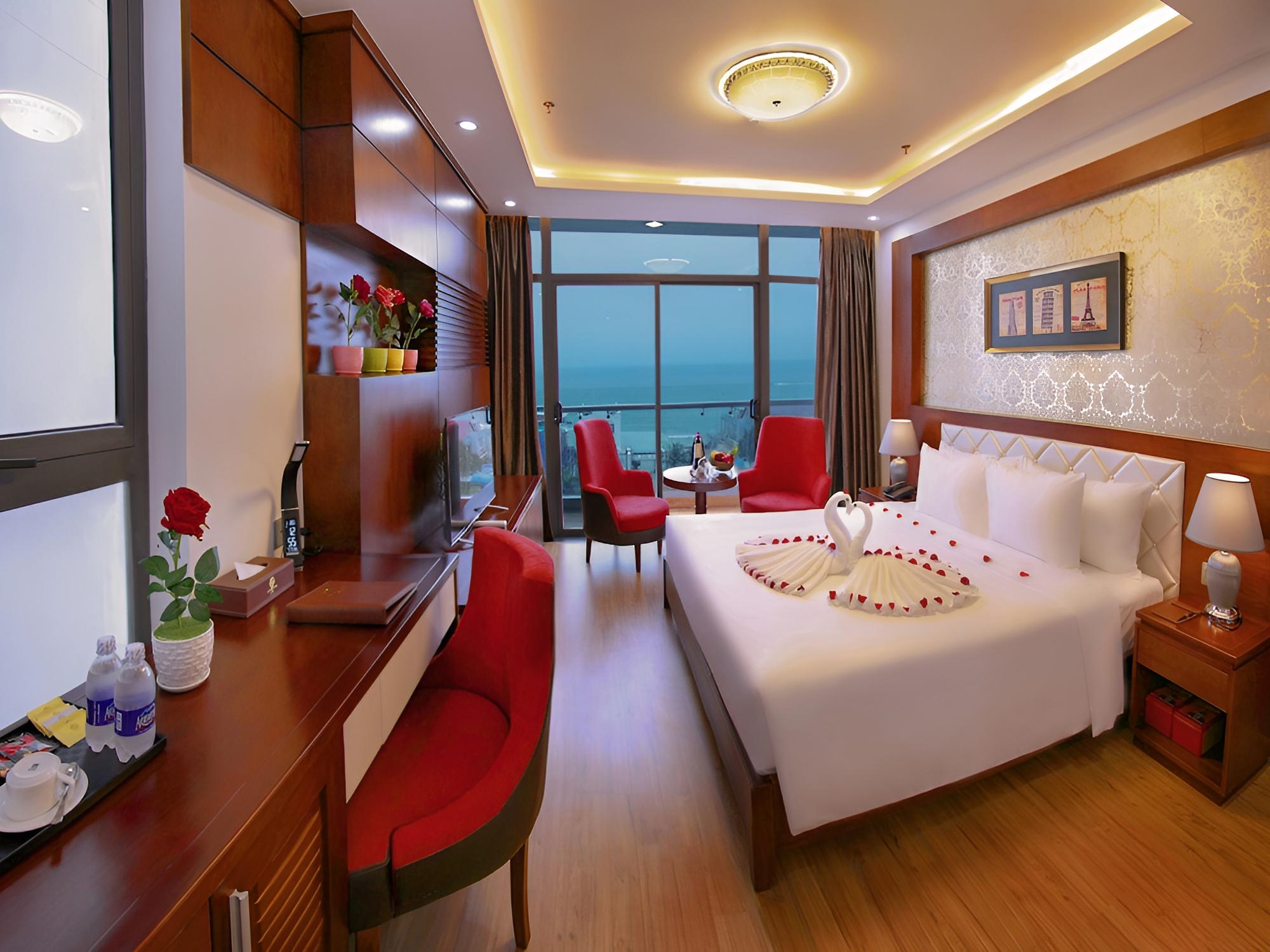 Le Hoang Beach Hotel