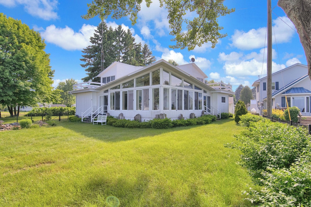 Private Beach & Sauna: Lakefront Deckerville Home!