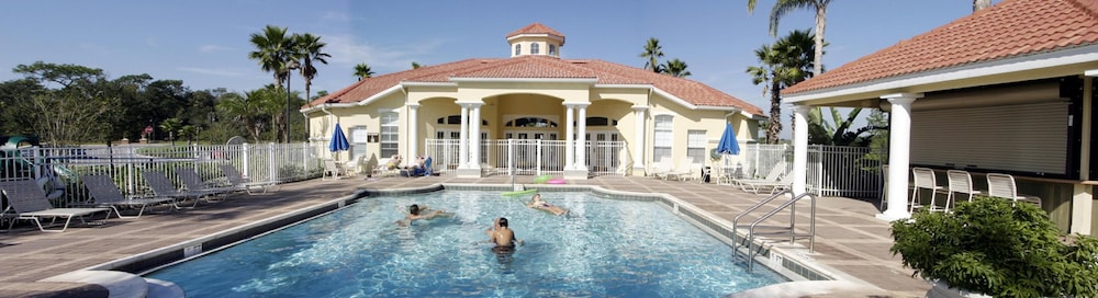 Orlando and Kissimmee Town homes by MyOrlandoStay