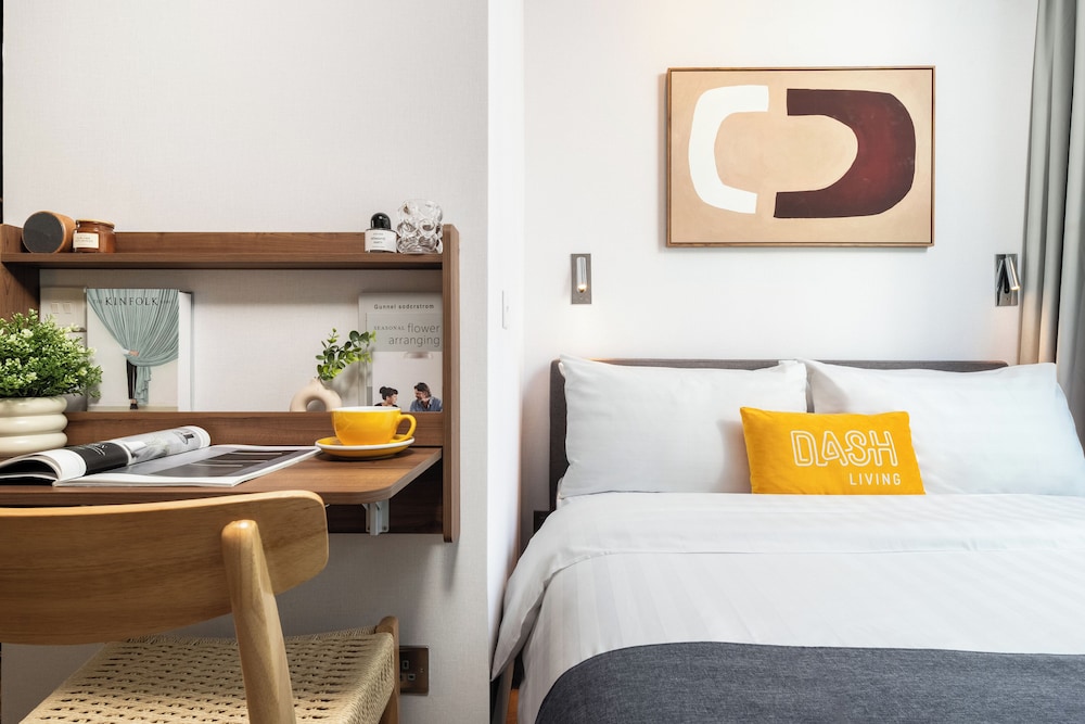 Dash Living on Queen's