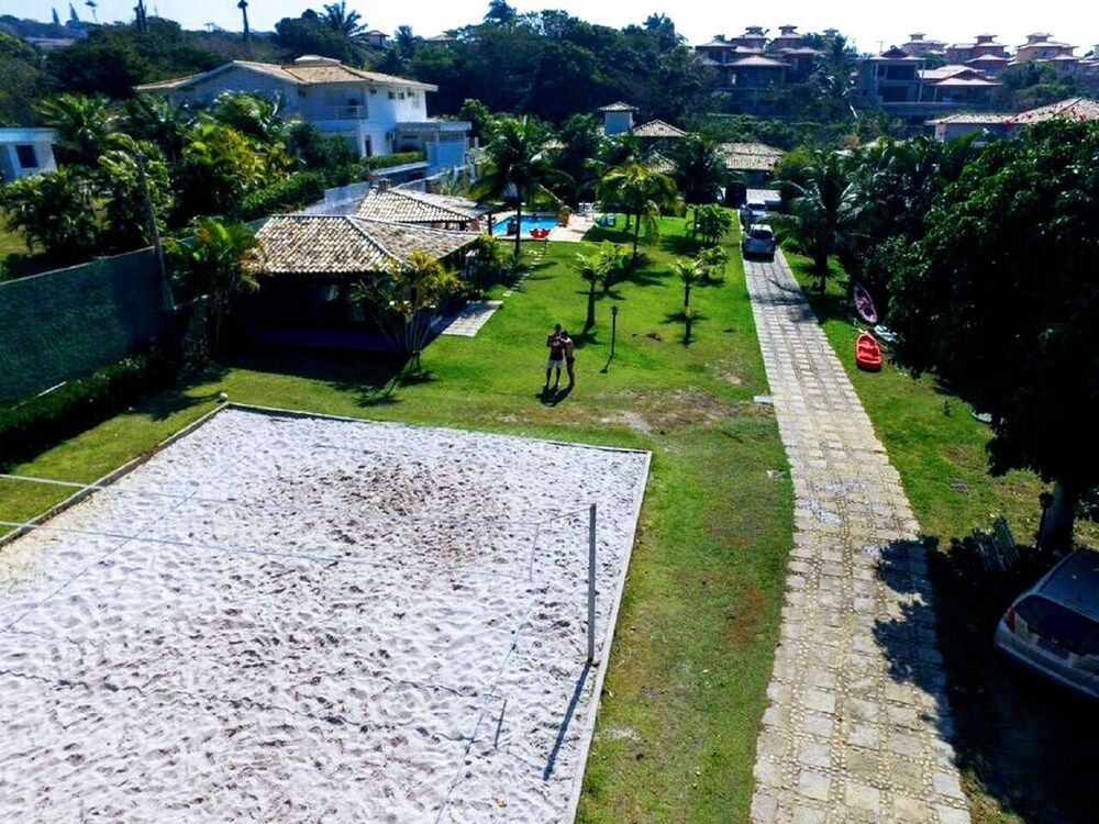 Linda casa a 150 mts da Praia Ferradura