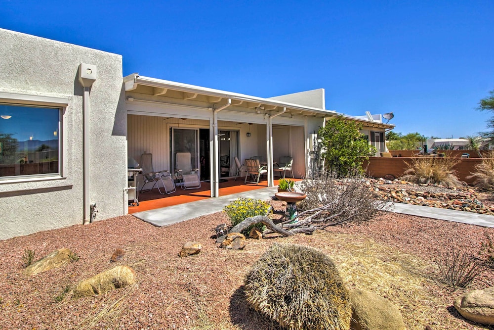 Green Valley Abode w/ Pool Access & Mtn Views view 5